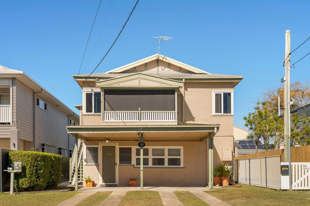 13 Annie St, Woody Point, QLD 4019