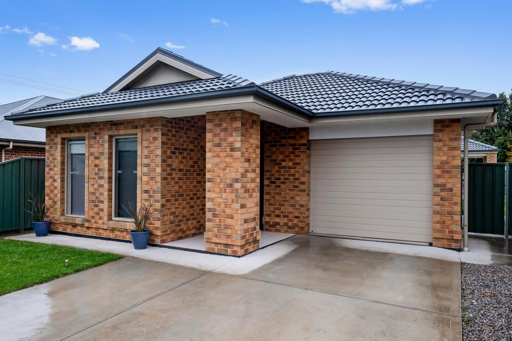 1b Oakleigh Rd, Marion, SA 5043