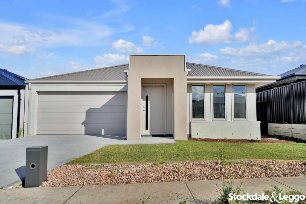 67 Bourn Cct, Sunbury, VIC 3429