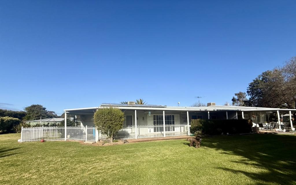 13 Pyke St, Bundalong, VIC 3730