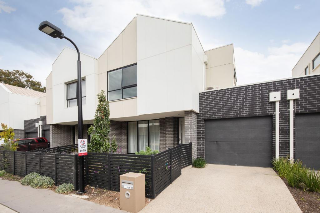 7 Quarter Cct, Springvale, VIC 3171