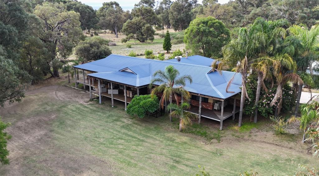 96 Grasshill Rd, Karnup, WA 6176
