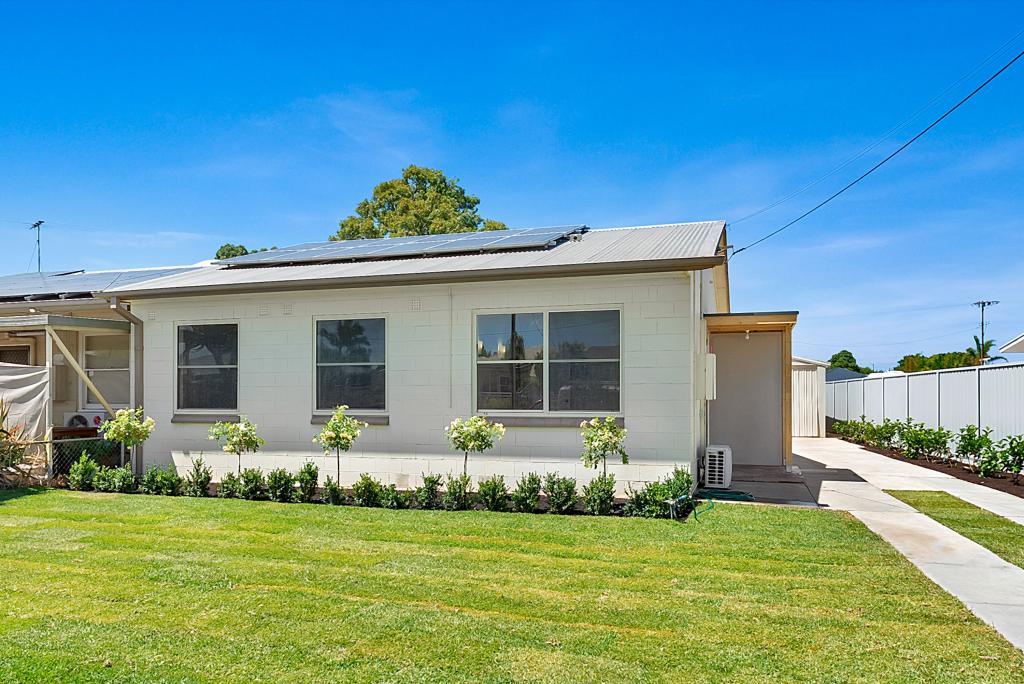 2 Kooringa St, Taperoo, SA 5017