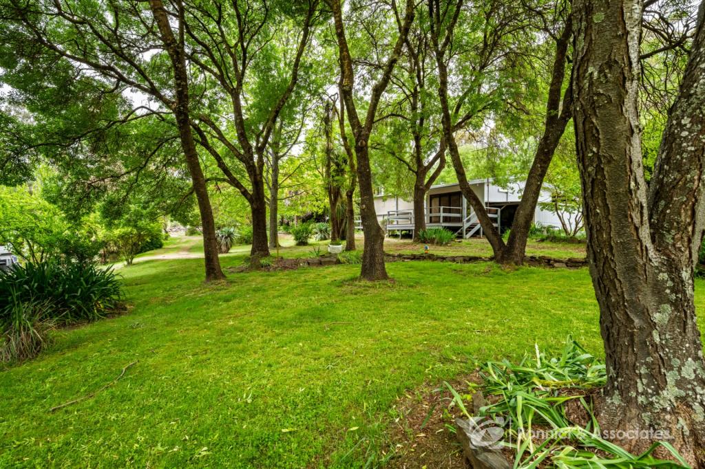 68 Payne Rd, Beechworth, VIC 3747