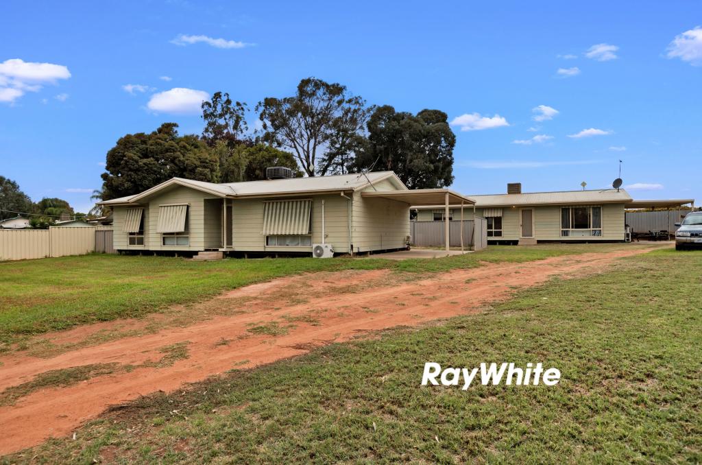 1378 Boonoonar Rd, Colignan, VIC 3494