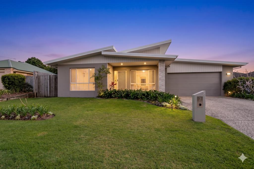 7 Rebecca Cct, Eagleby, QLD 4207