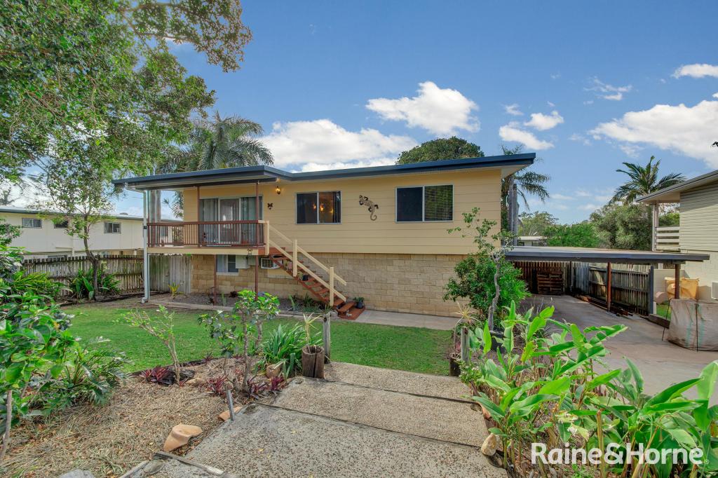 13 Mcdonald St, Clinton, QLD 4680