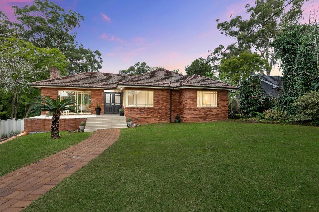 63 Manor Rd, Hornsby, NSW 2077