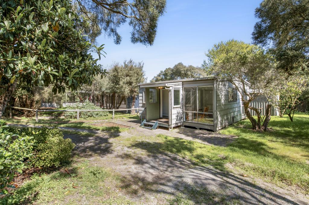 1 & 1a Landra St, Rye, VIC 3941