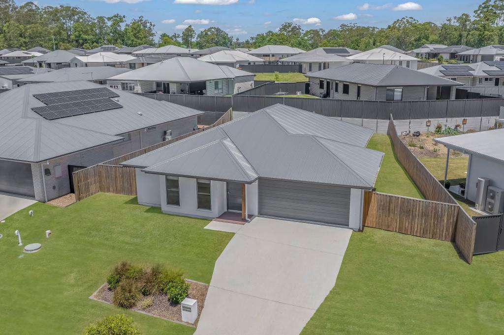 8 Brumby Cct, Woodford, QLD 4514