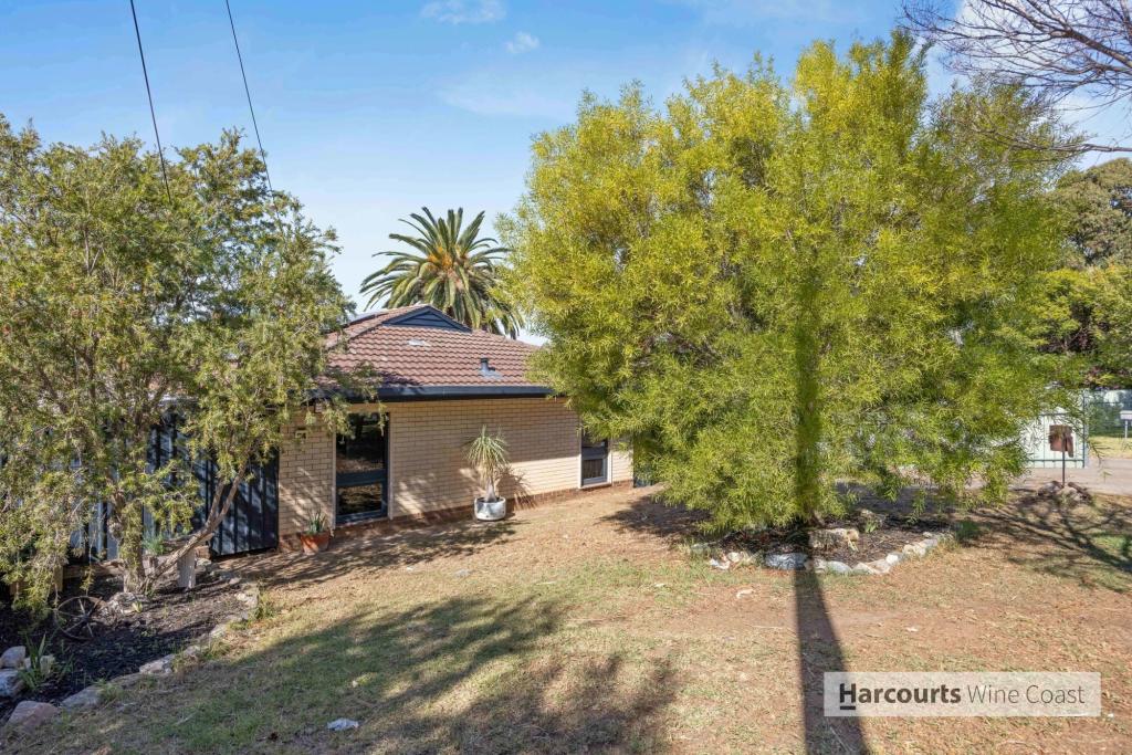 24 Saphire Rd, Morphett Vale, SA 5162