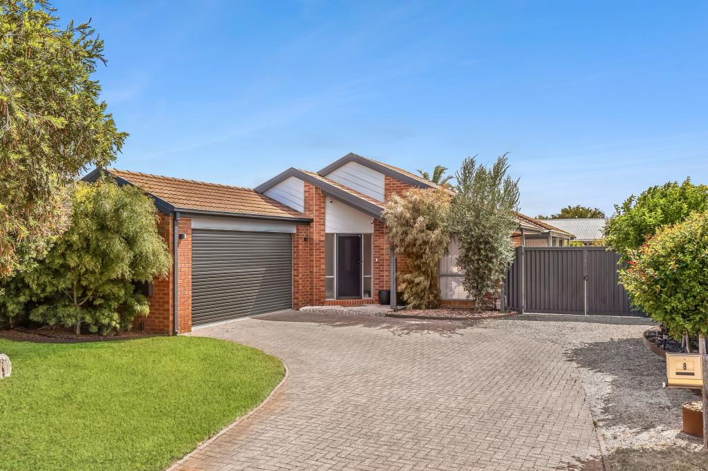 8 Kantara Cres, Lara, VIC 3212