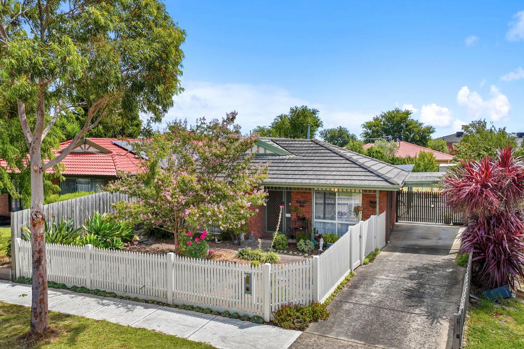 7 Bellevue Dr, Berwick, VIC 3806