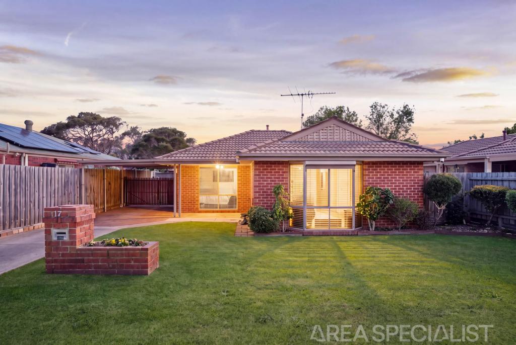17 Maxwell St, Mornington, VIC 3931