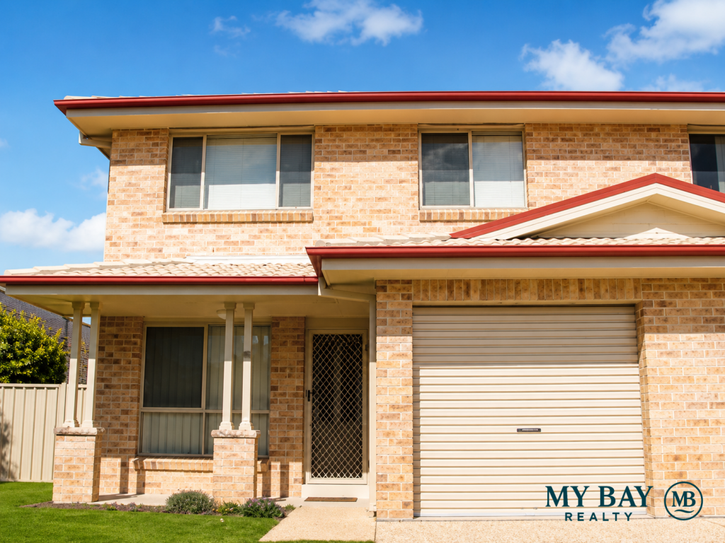 10 BUNGWALL CL, ANNA BAY, NSW 2316
