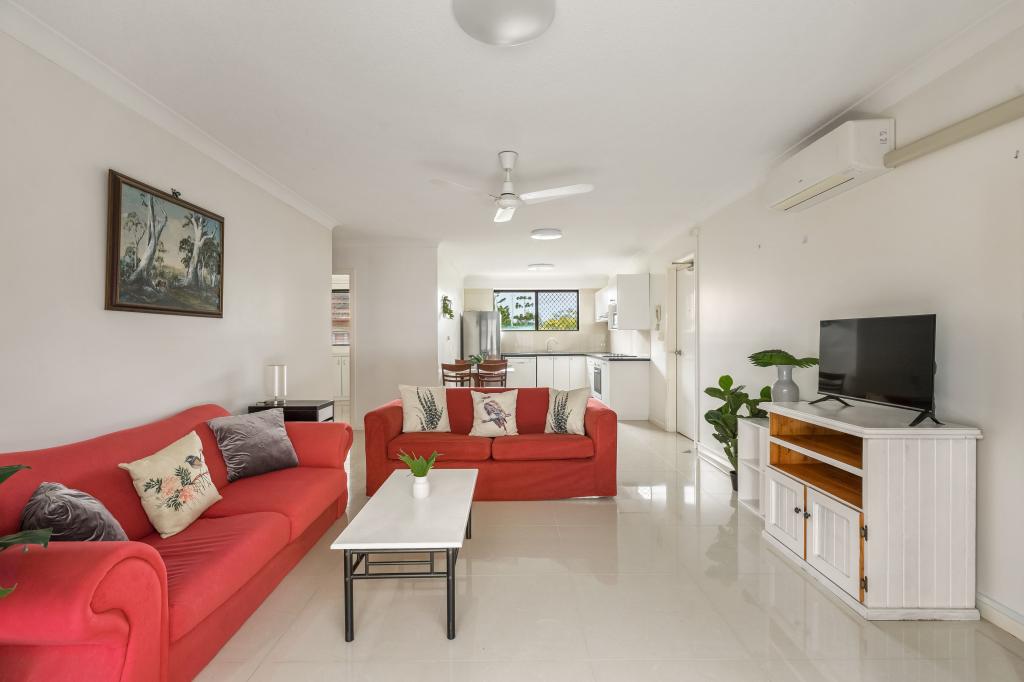 1/237 Sir Fred Schonell Dr, St Lucia, QLD 4067