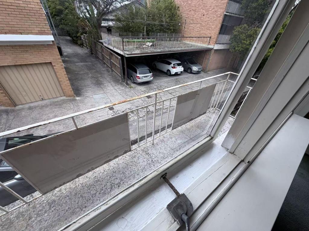 4/31 Avoca Ave, Elwood, VIC 3184