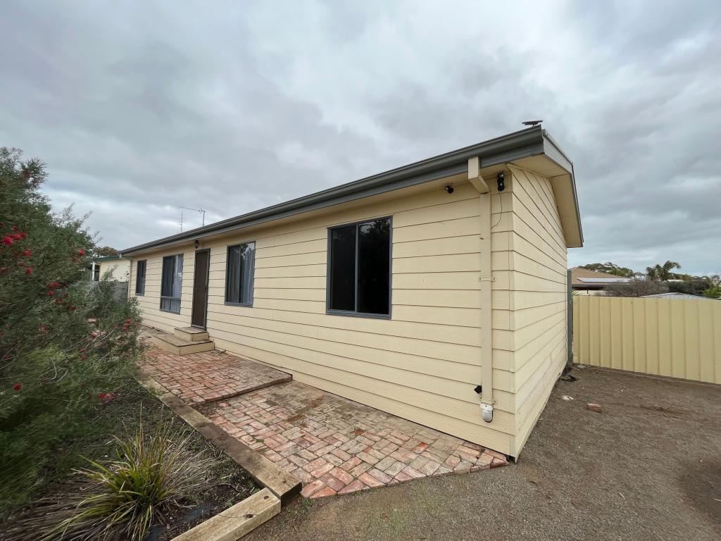 20 Kadina Rd, Wallaroo, SA 5556