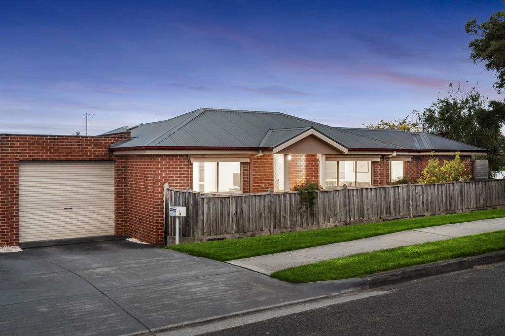 1/10 Kidgell St, Lilydale, VIC 3140