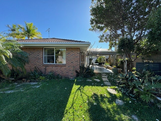 52 Sandstone Cres, Lennox Head, NSW 2478