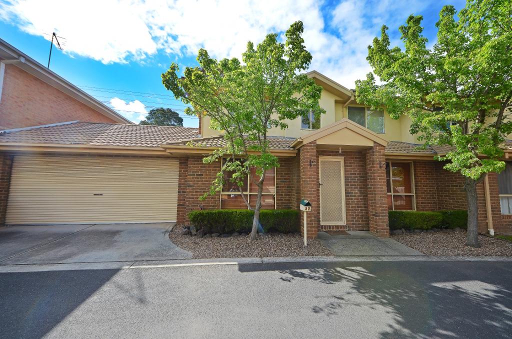 27 Gateway Cl, Chadstone, VIC 3148