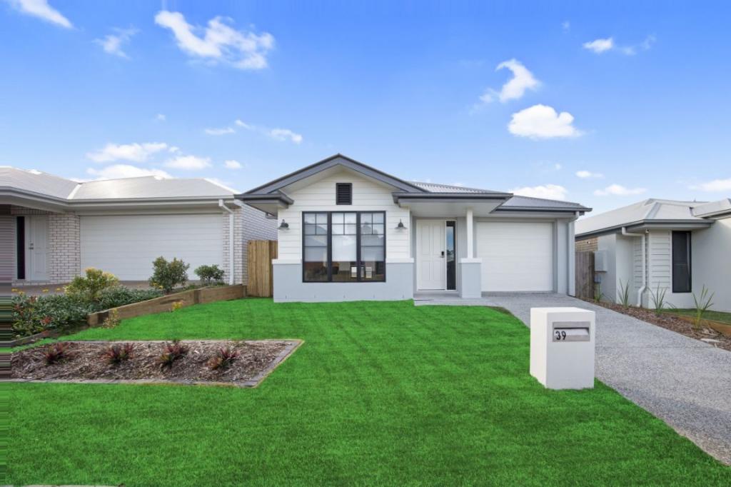 39 Lomandra St, Deebing Heights, QLD 4306