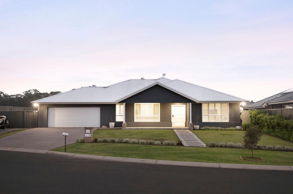 12 Totterdell Pl, Tahmoor, NSW 2573