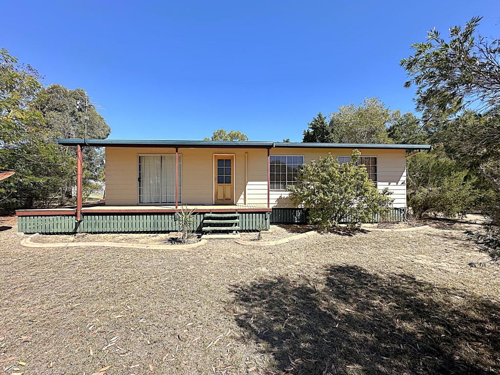 125 Boree St, Barcaldine, QLD 4725