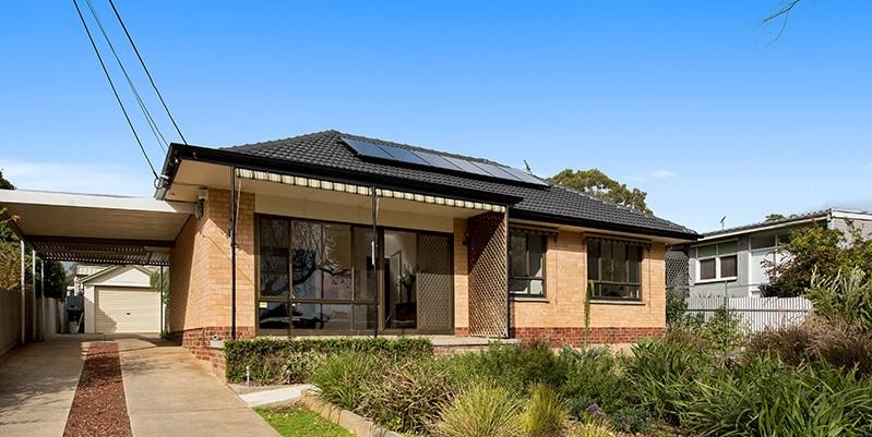10 Wolsten Rd, Para Hills, SA 5096