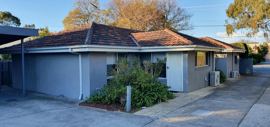 2/7 Golf Links Ave, Oakleigh, VIC 3166