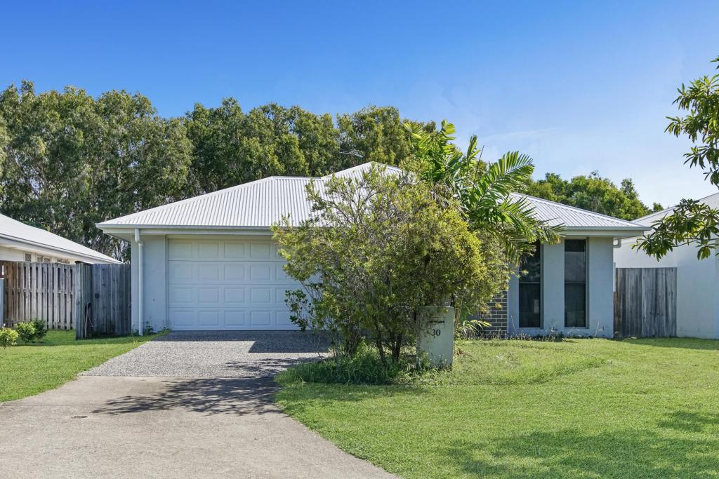 30 Warilla View, Blacks Beach, QLD 4740