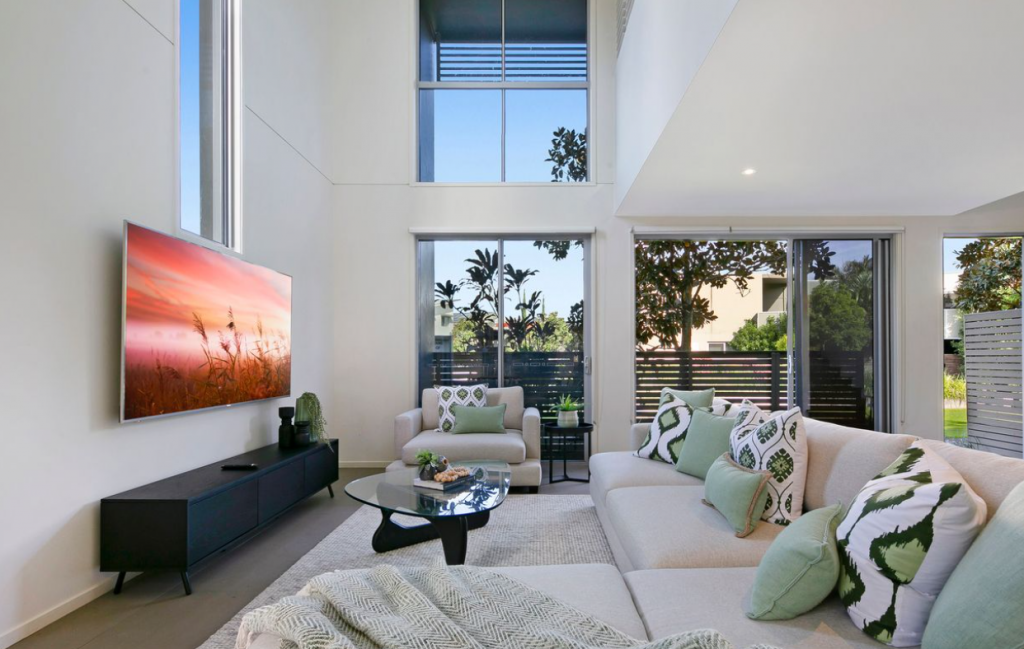 2 Little Blue Lane, Varsity Lakes, QLD 4227