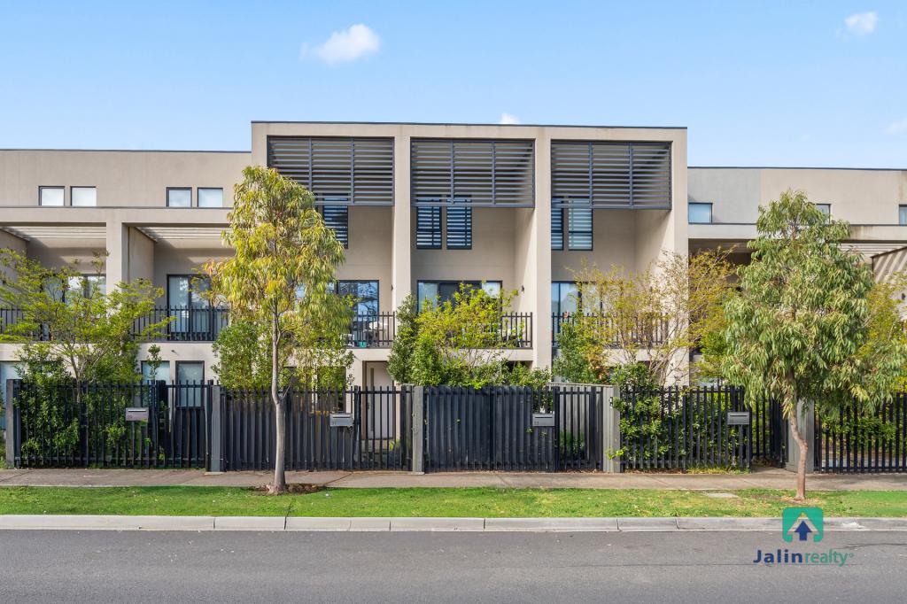 31 ULMARA PKWY, MAIDSTONE, VIC 3012