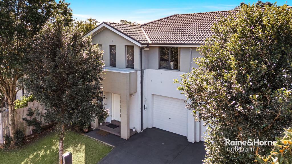 30 SOVEREIGN CCT, GLENFIELD, NSW 2167