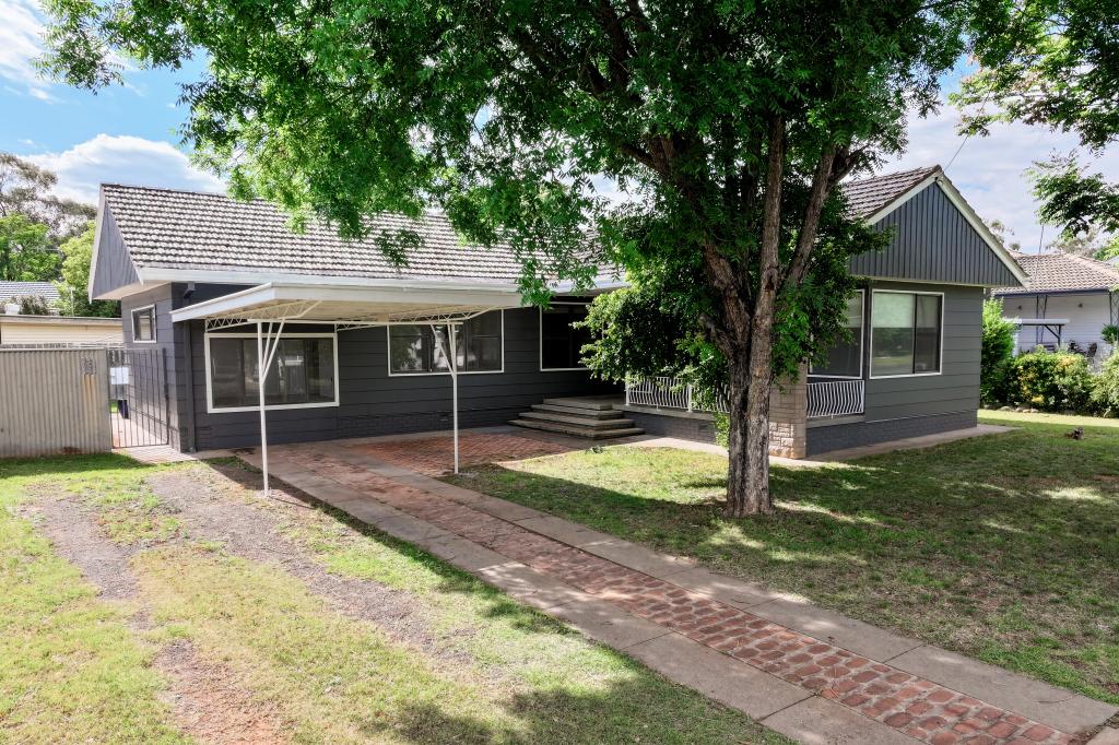 32 Stewart St, Gunnedah, NSW 2380