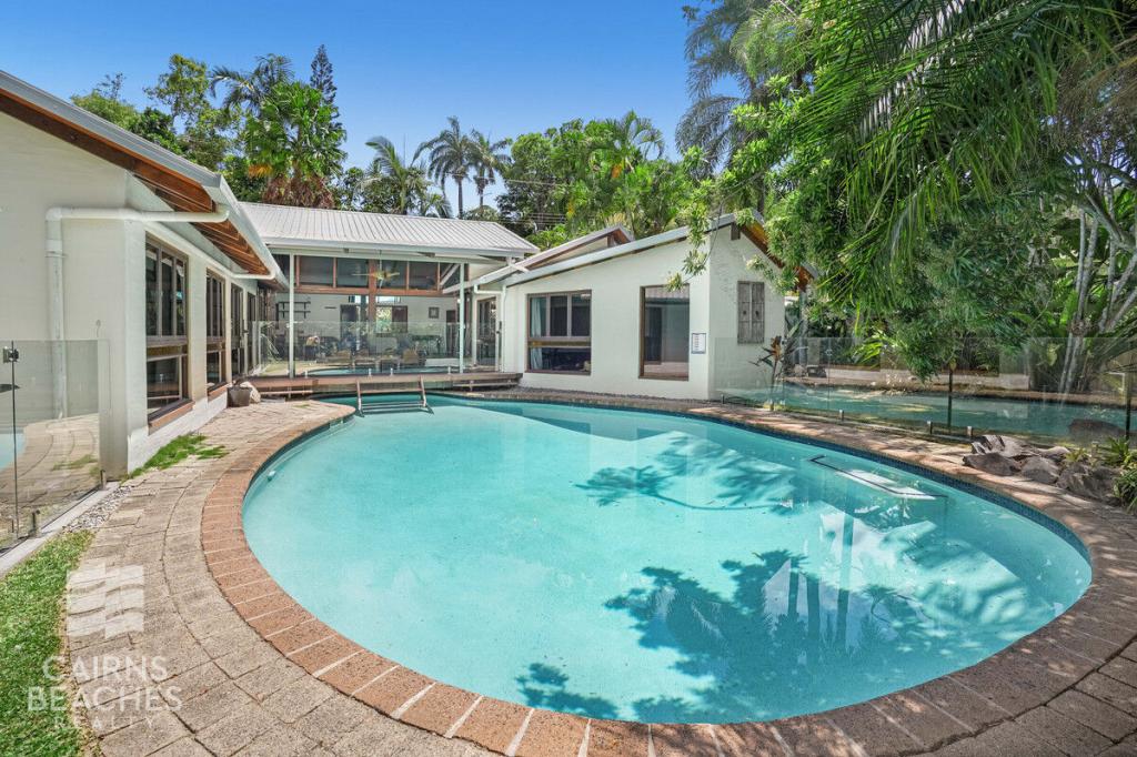 9 Buchan St, Palm Cove, QLD 4879