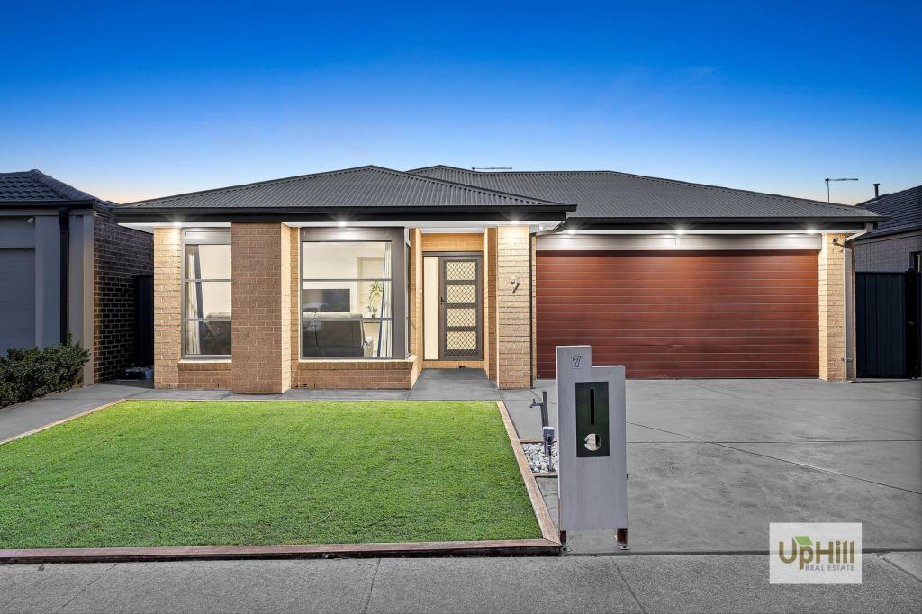 7 VENTASSO ST, CLYDE NORTH, VIC 3978