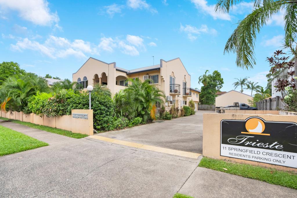 10/11 SPRINGFIELD CRES, MANOORA, QLD 4870