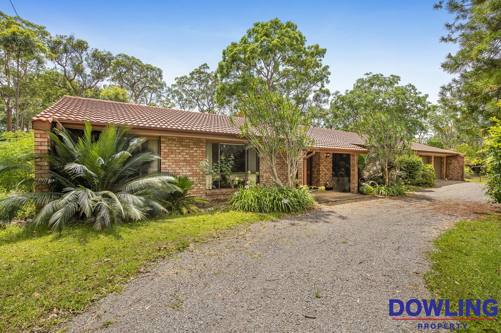 6 LEWIS DR, MEDOWIE, NSW 2318