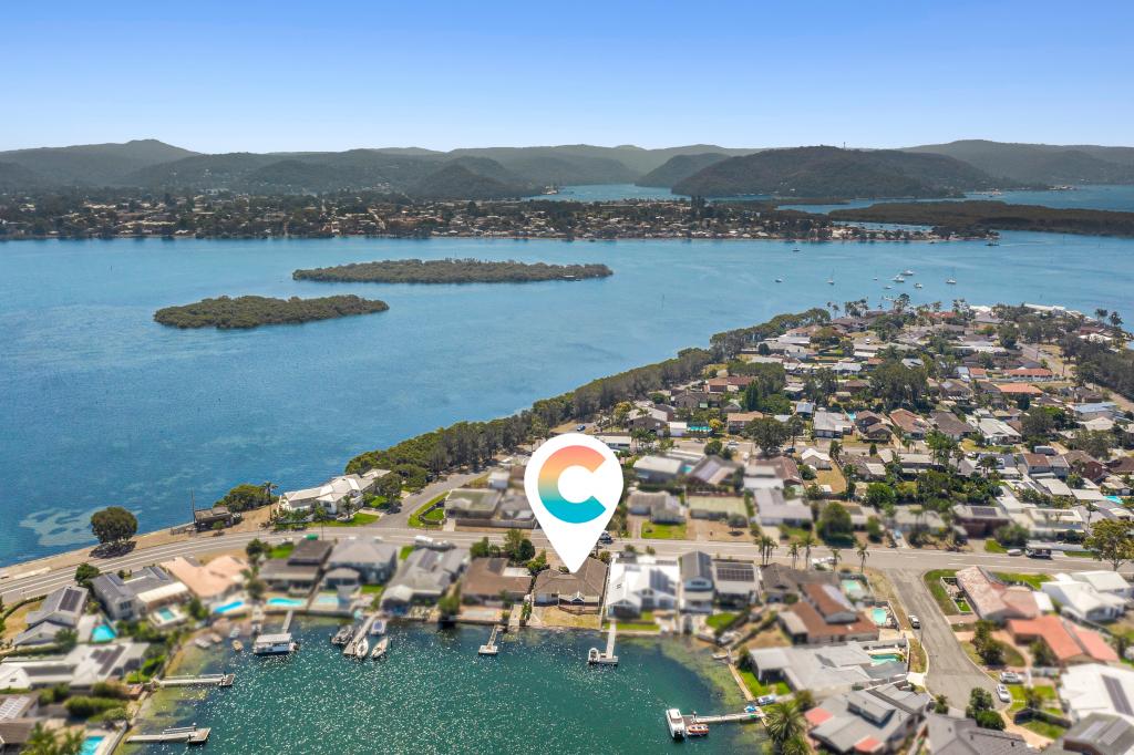 105 HELMSMAN BVD, ST HUBERTS ISLAND, NSW 2257