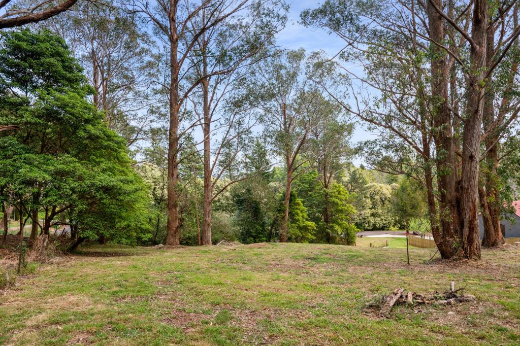 2 WILLIAM ST, BOWRAL, NSW 2576