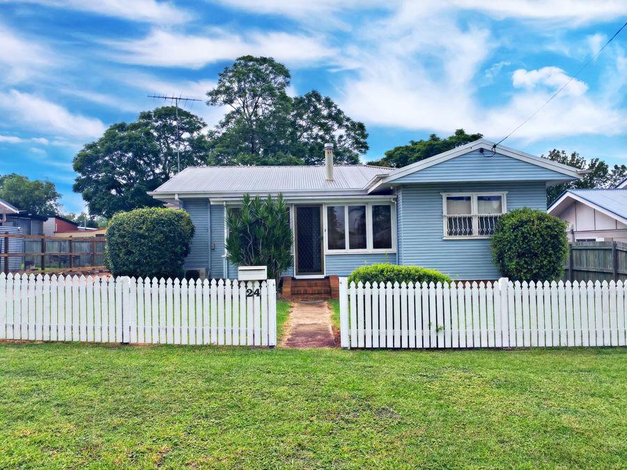 24 Drummond St, Rangeville, QLD 4350