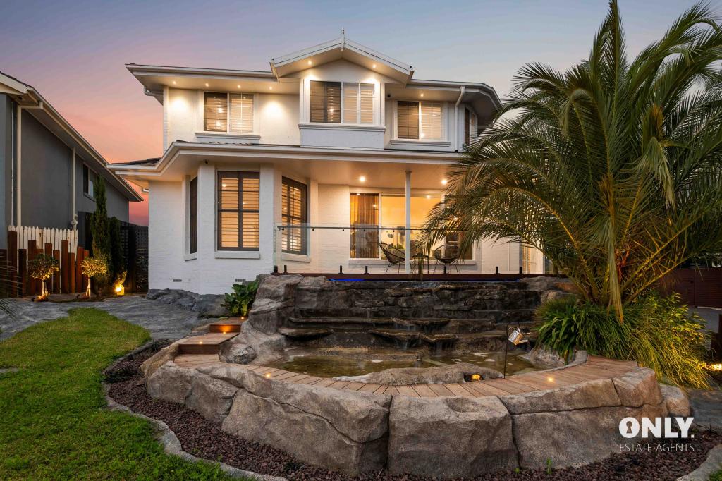 4 JAY RISE, BERWICK, VIC 3806