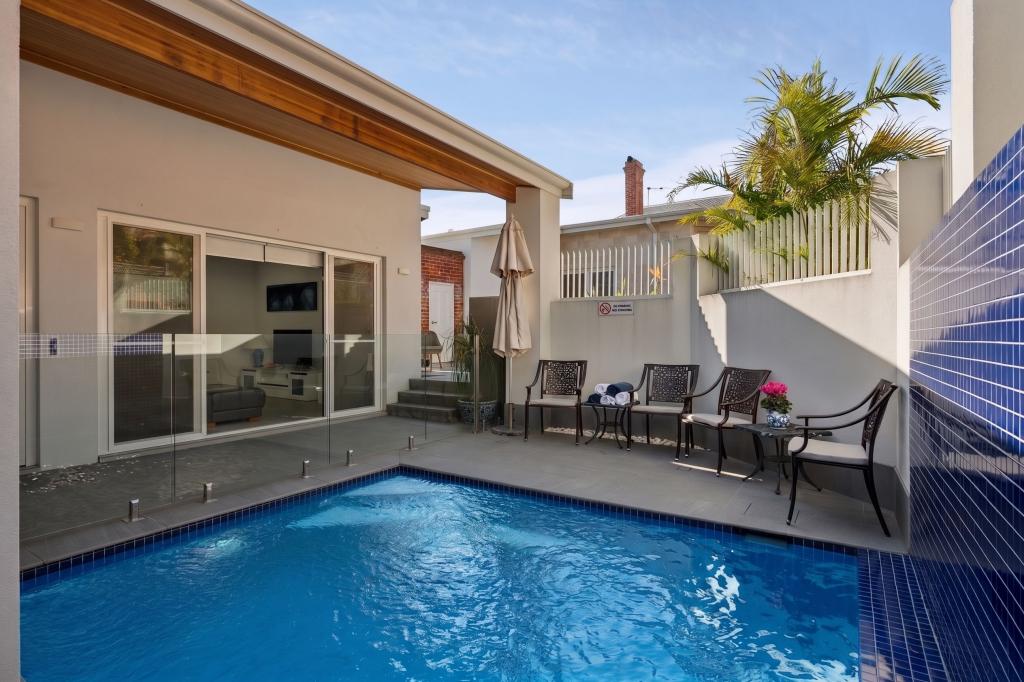 2/85 Wray Ave, Fremantle, WA 6160