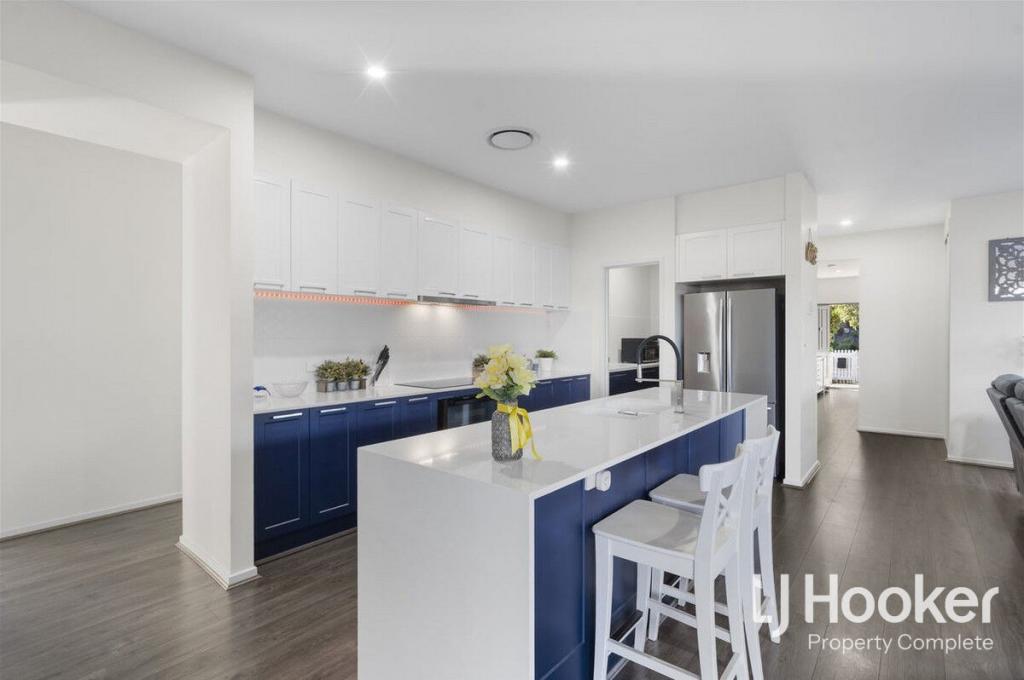 61 Neumann Dr, Yarrabilba, QLD 4207