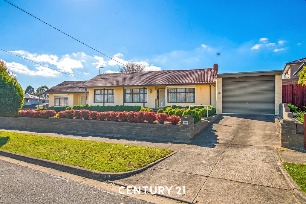 32 Roberts Ave, Mulgrave, VIC 3170