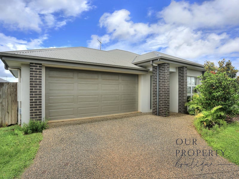 8 Banner Ct, Branyan, QLD 4670