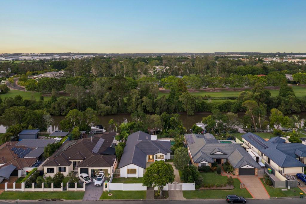 28 Saltwater Tce, Helensvale, QLD 4212