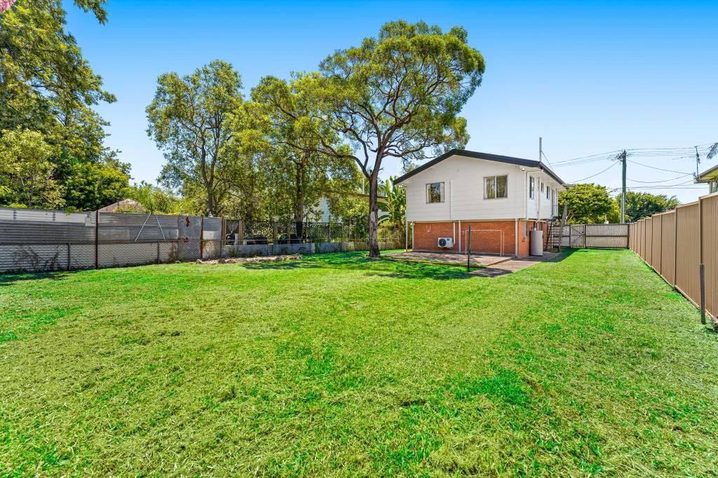 12 Chardean St, Acacia Ridge, QLD 4110