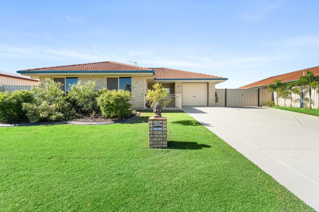 39 Foreshore Dr, Urangan, QLD 4655